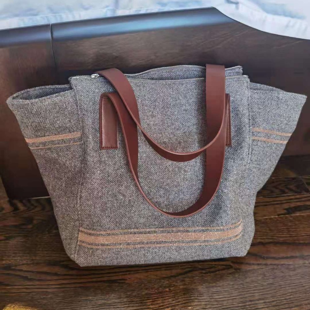 BC style canvas bag